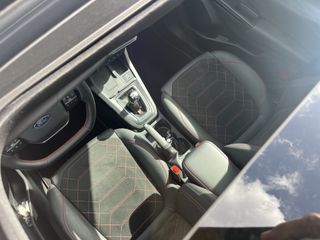 Voertuigafbeelding 8