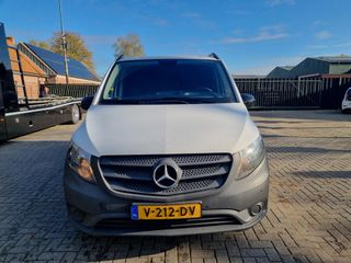 Voertuigafbeelding 8