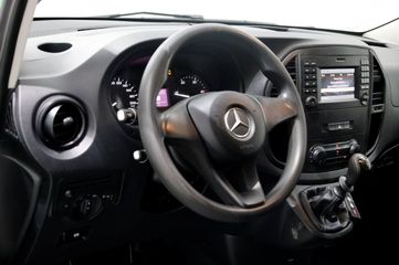 Voertuigafbeelding 11