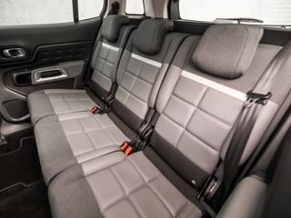 Voertuigafbeelding 17