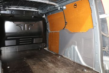 Voertuigafbeelding 12