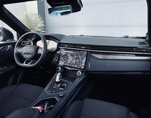 Voertuigafbeelding 4