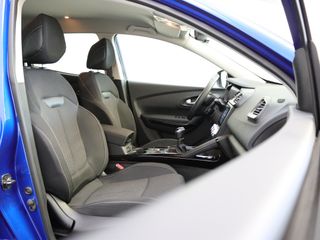 Voertuigafbeelding 18