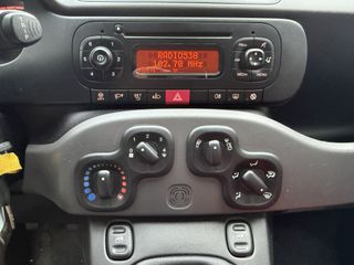 Voertuigafbeelding 12