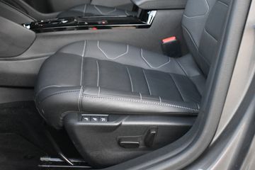 Voertuigafbeelding 8