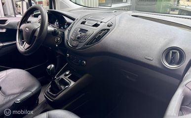 Voertuigafbeelding 8