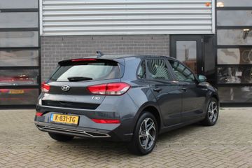 Voertuigafbeelding 2