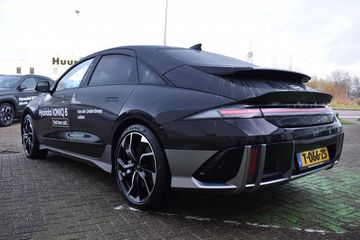 Voertuigafbeelding 2