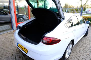 Voertuigafbeelding 9