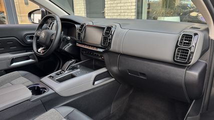 Voertuigafbeelding 10