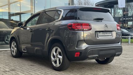 Voertuigafbeelding 3