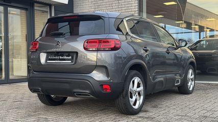 Voertuigafbeelding 5