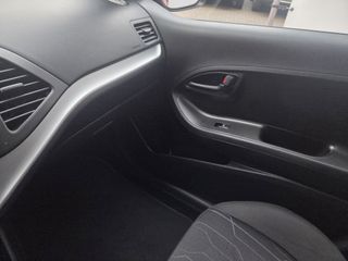 Voertuigafbeelding 9