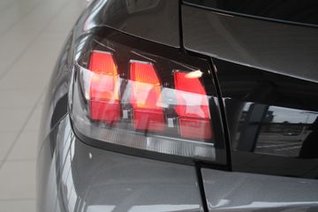 Voertuigafbeelding 10