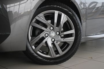 Voertuigafbeelding 8