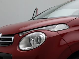 Voertuigafbeelding 15