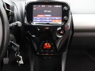 Voertuigafbeelding 6