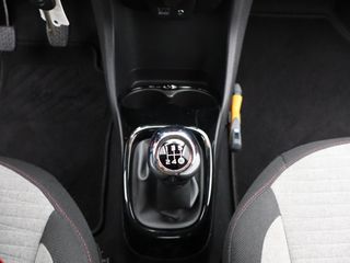 Voertuigafbeelding 7