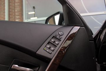 Voertuigafbeelding 37