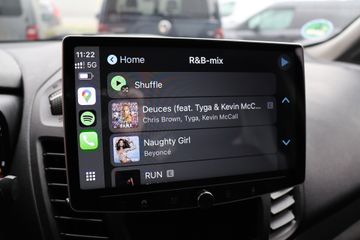 Voertuigafbeelding 12