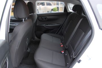 Voertuigafbeelding 13