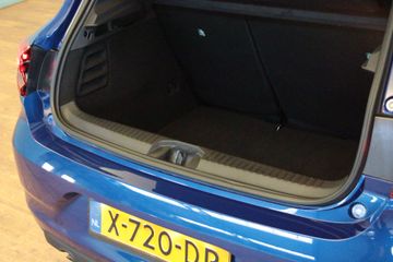 Voertuigafbeelding 4