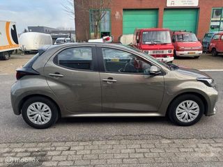 Voertuigafbeelding 3