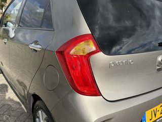 Voertuigafbeelding 7