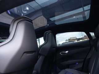 Voertuigafbeelding 35