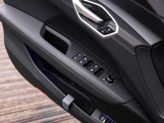 Voertuigafbeelding 44