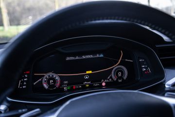 Voertuigafbeelding 12