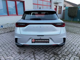 Voertuigafbeelding 3