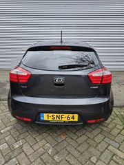 Voertuigafbeelding 4