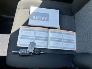 Voertuigafbeelding 13