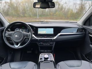 Voertuigafbeelding 9