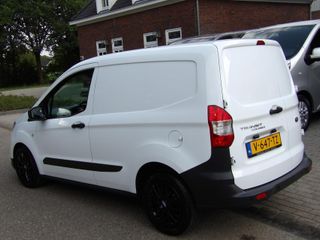 Voertuigafbeelding 5