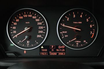 Voertuigafbeelding 9