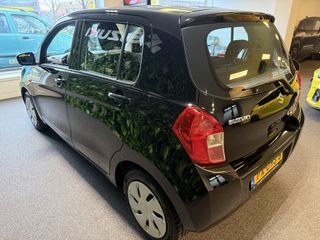 Voertuigafbeelding 3