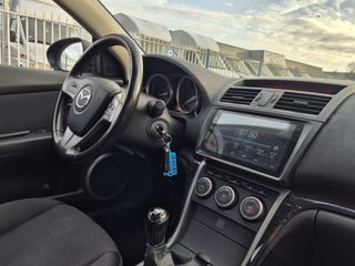 Voertuigafbeelding 12