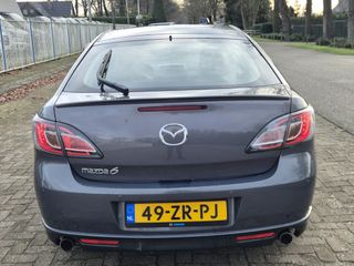 Voertuigafbeelding 8