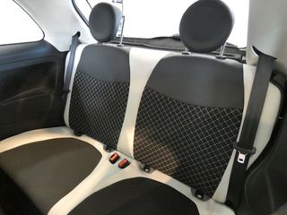 Voertuigafbeelding 9