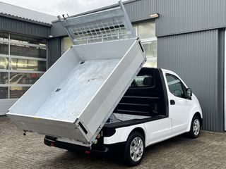 Voertuigafbeelding 3