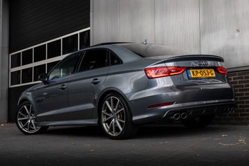 Voertuigafbeelding 2