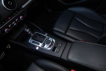 Voertuigafbeelding 22