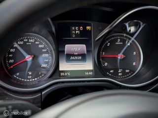 Voertuigafbeelding 17