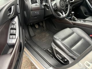 Voertuigafbeelding 6