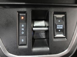 Voertuigafbeelding 9