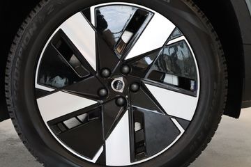 Voertuigafbeelding 6