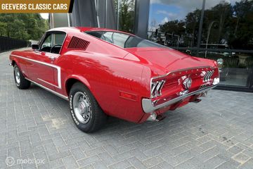 Voertuigafbeelding 9