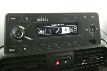 Voertuigafbeelding 12